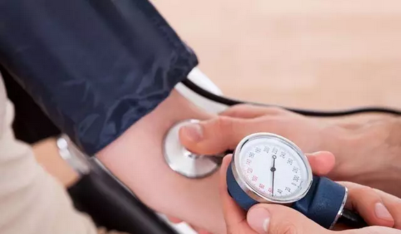 糖尿病和高血压之间存在必然的联系吗？