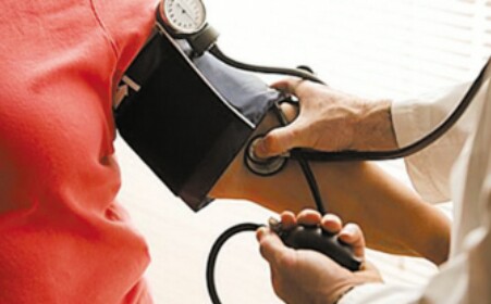 高血压患者应在清晨服药前测血压_拓诊卫生资讯