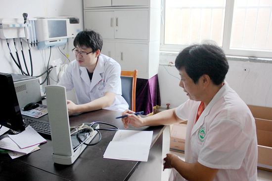 广东再出强基政策：村医每年2万，卫生院每人每月800_拓诊卫生资讯