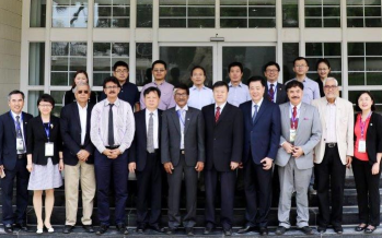 中巴眼科学术论坛在卡拉奇成功举办
